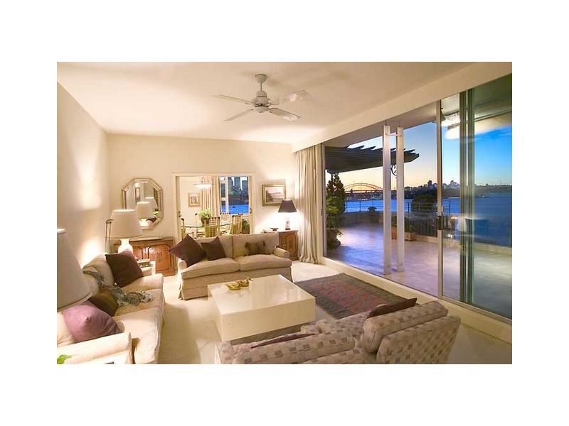 contemporary style living room