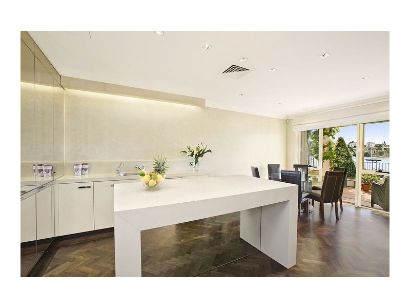 contemporary style kitchen