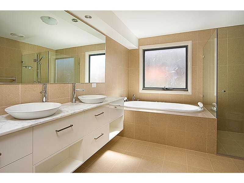 contemporary style bathroom