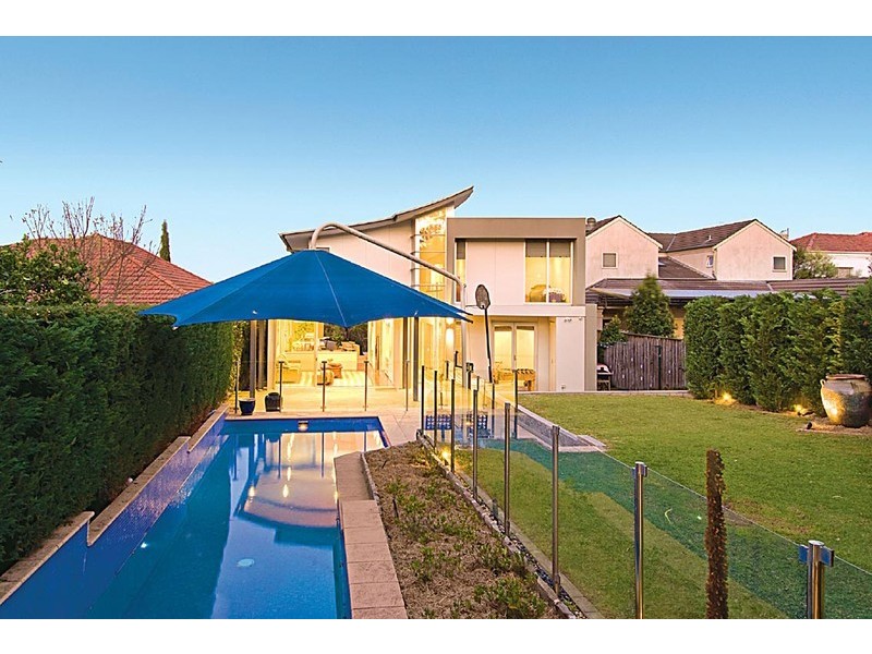 modern garden style landscape