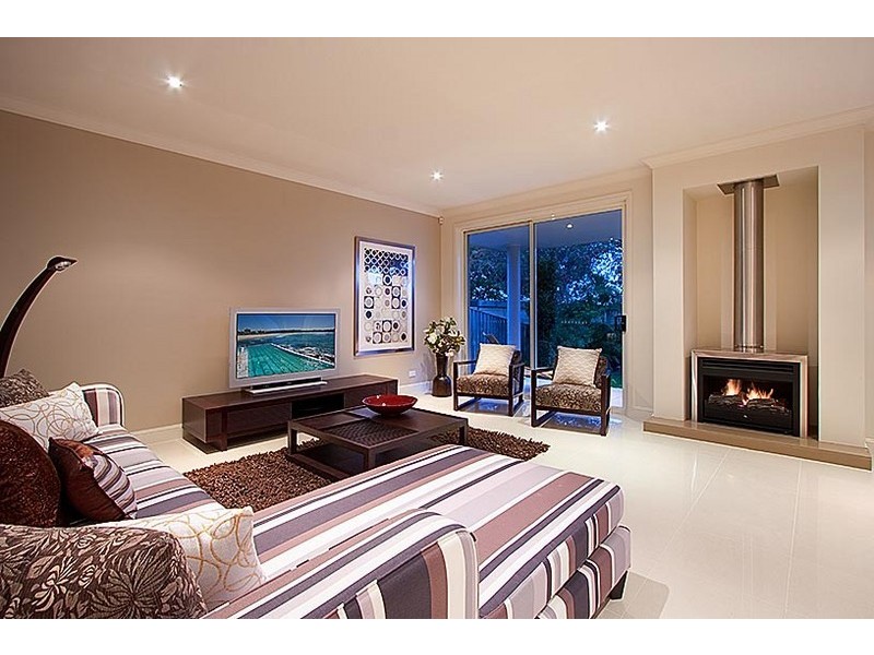 contemporary style living room