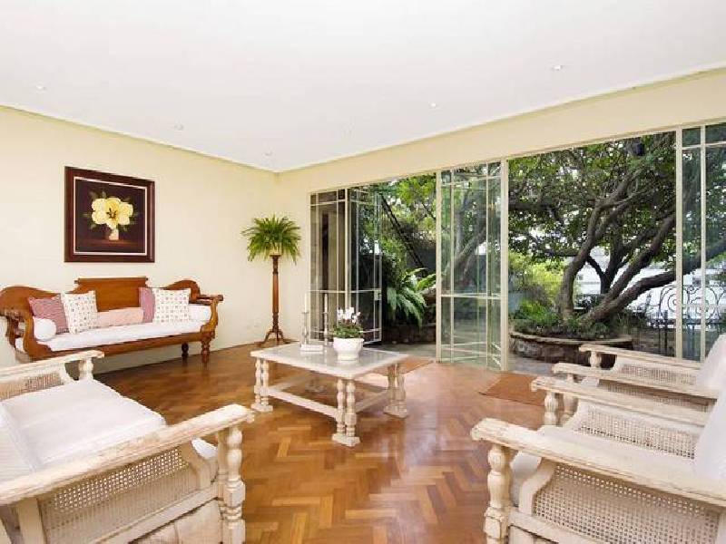 classic style living room