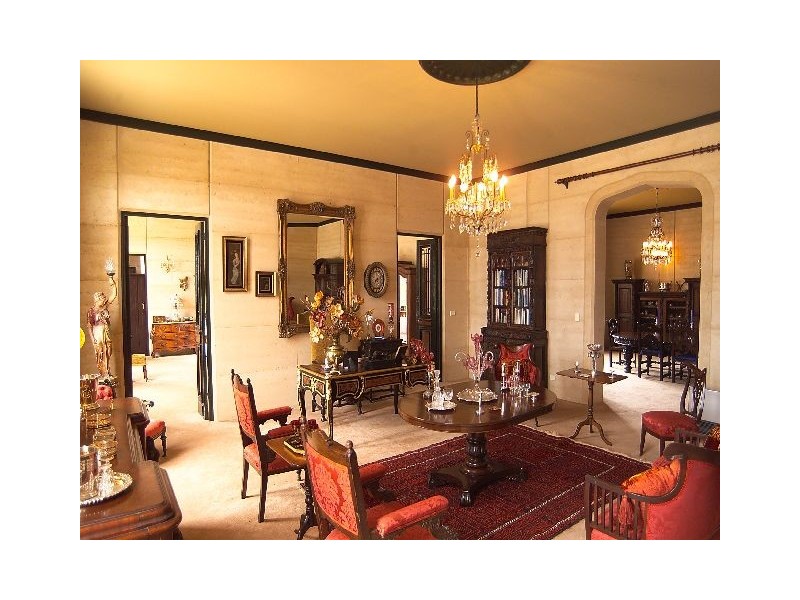 classic style living room