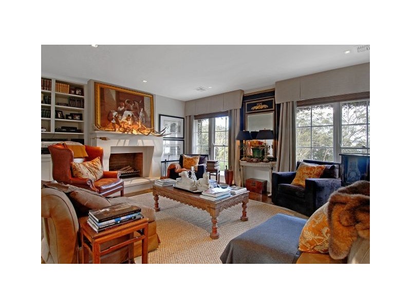 classic style living room