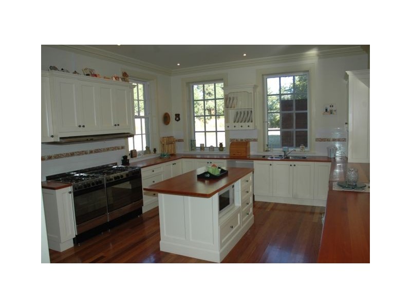 country style style kitchen