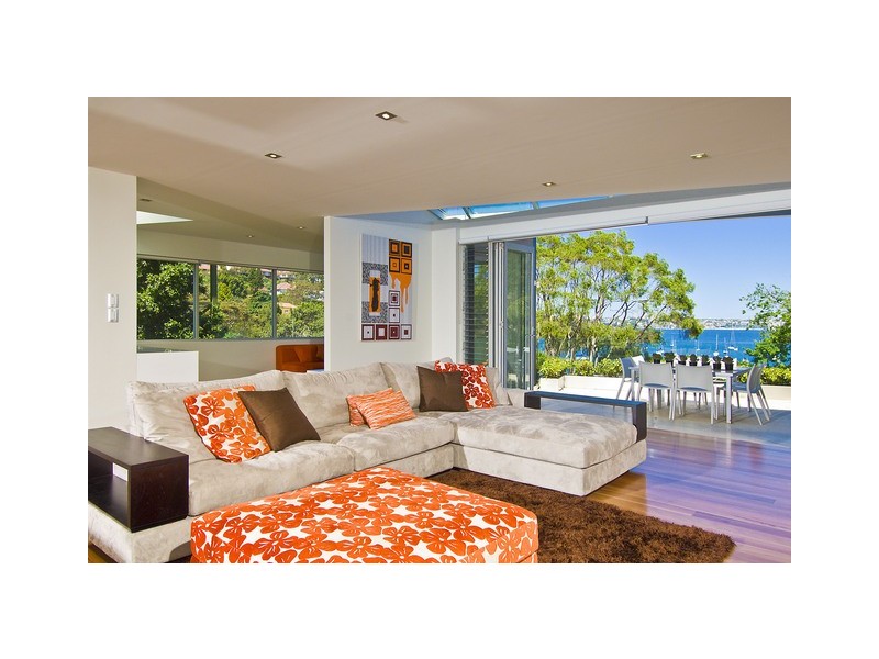 contemporary style living room