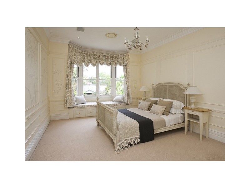 country style style bedroom