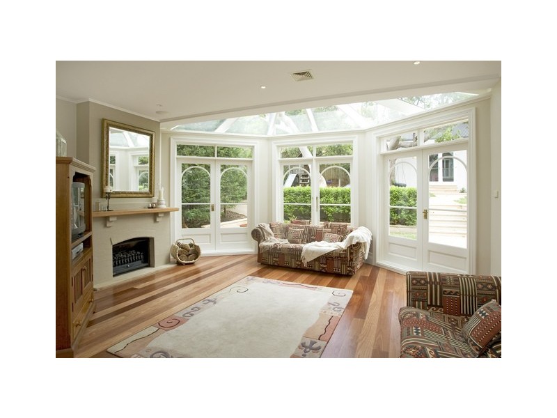 classic style living room