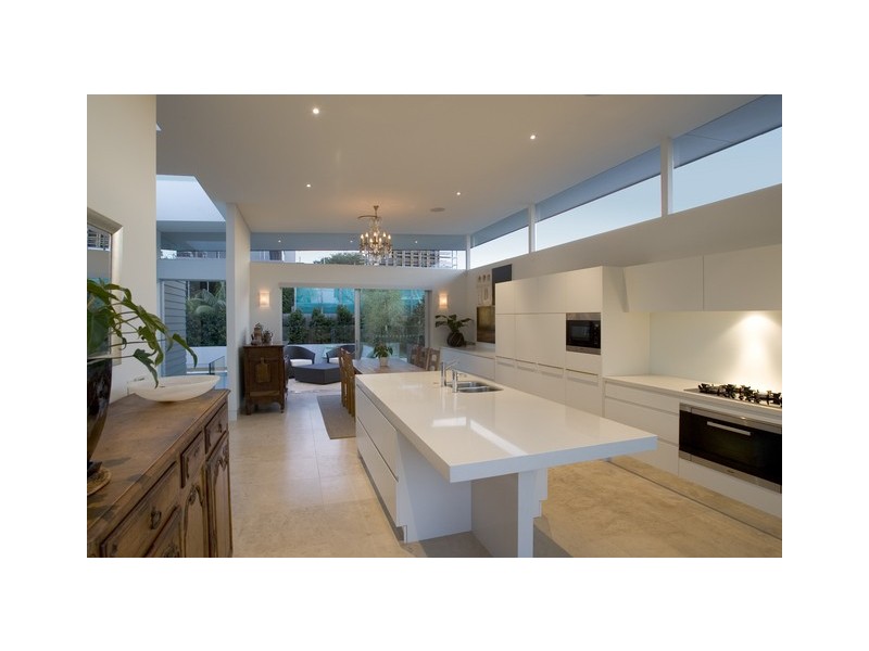 contemporary style kitchen