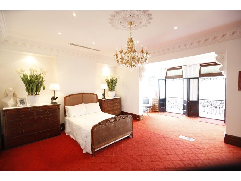 classic style kitchen