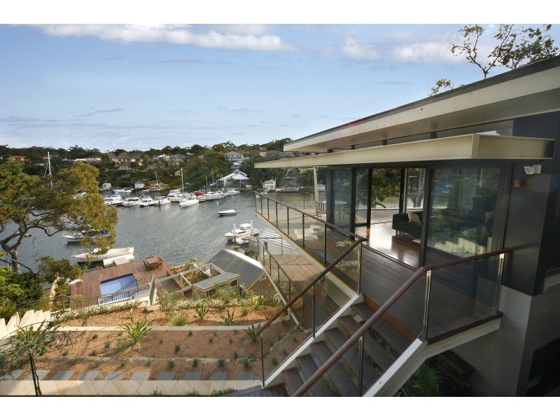 waterfront garden style landscape