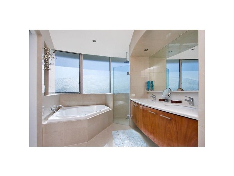 contemporary style living room