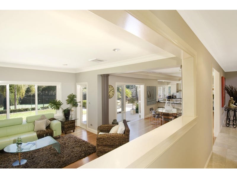 contemporary style living room