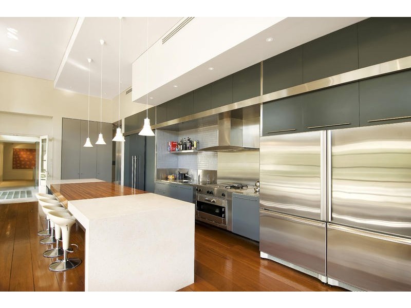 contemporary style kitchen