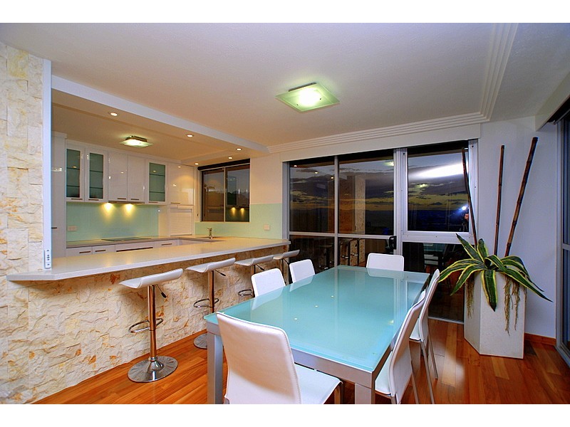 contemporary style dining room