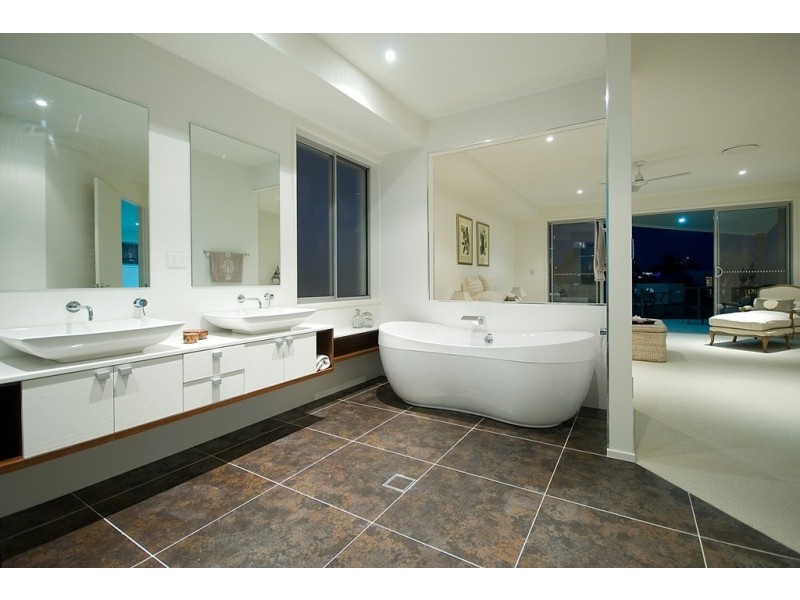 contemporary style bathroom
