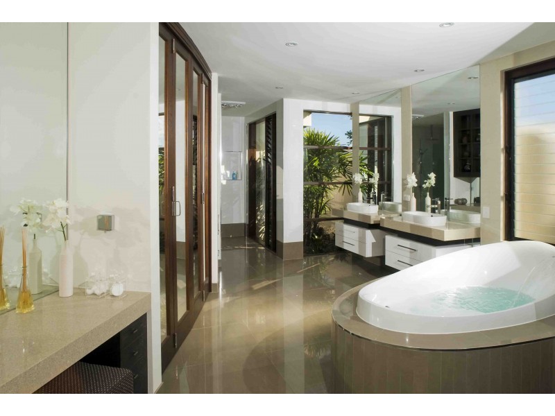contemporary style bathroom