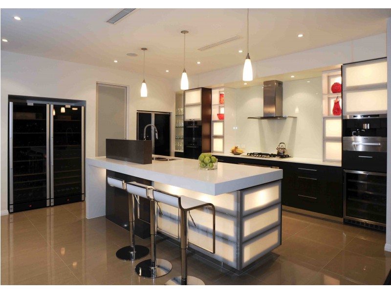 contemporary style kitchen