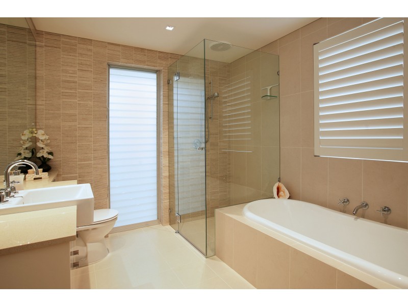 contemporary style bathroom