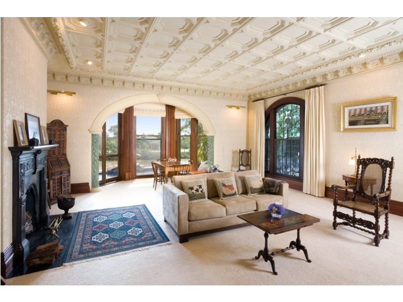 classic style living room