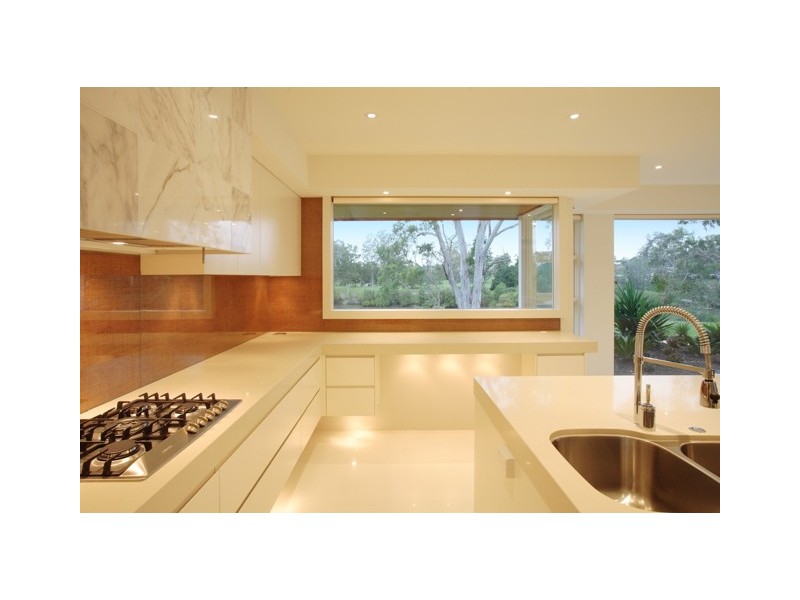 contemporary style kitchen