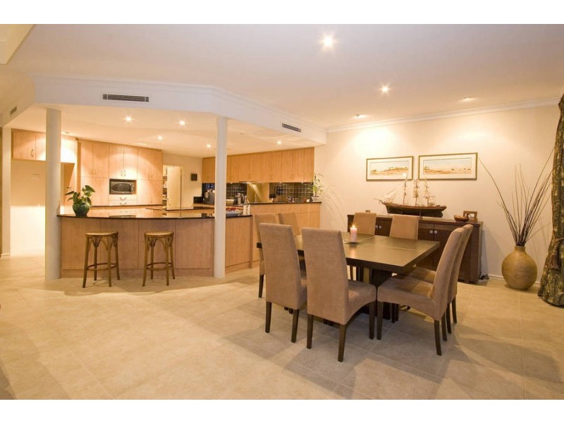 contemporary style dining room