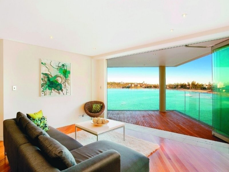 contemporary style living room