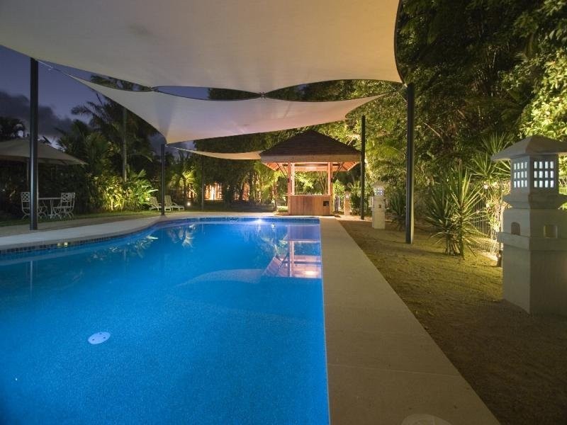 swimming pool landscapes style landscape