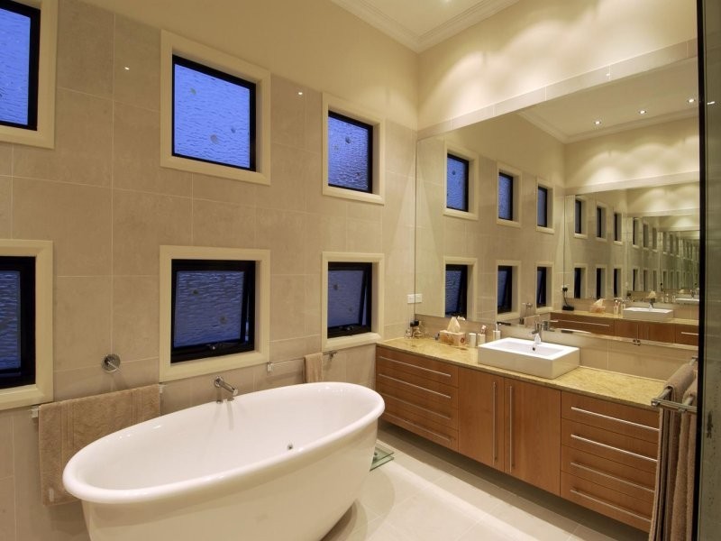 contemporary style bathroom
