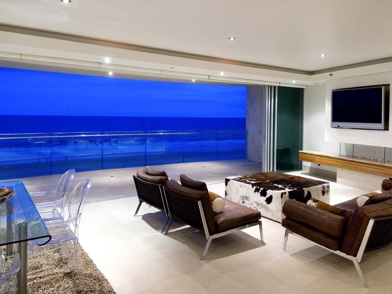 contemporary style living room