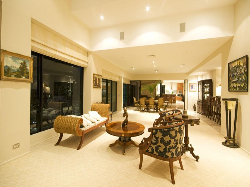 classic style living room