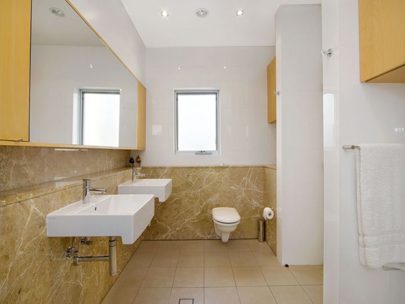 contemporary style bathroom