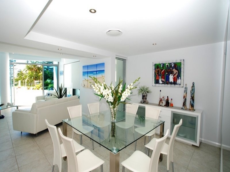 contemporary style dining room