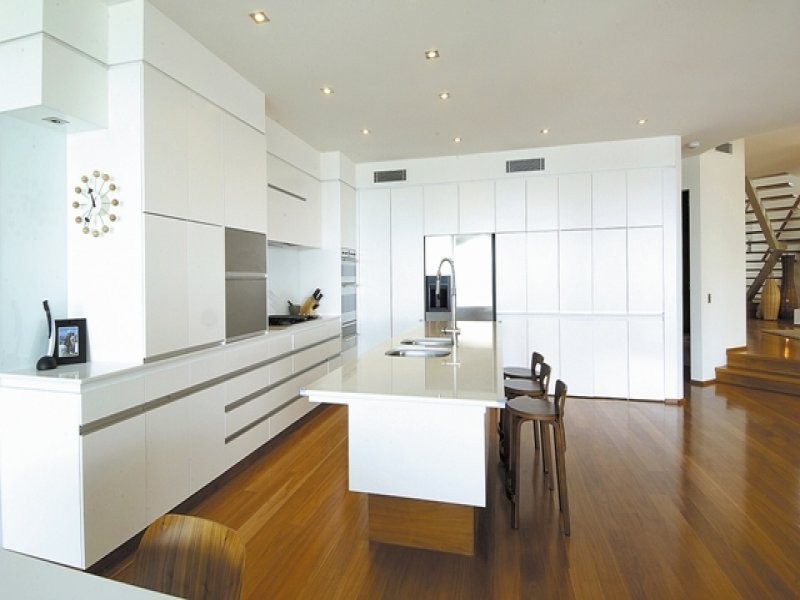 contemporary style kitchen