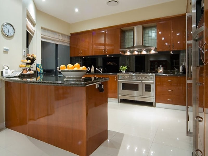 contemporary style kitchen
