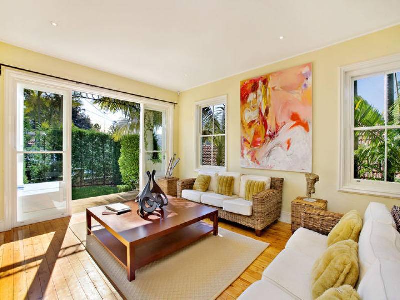 contemporary style living room