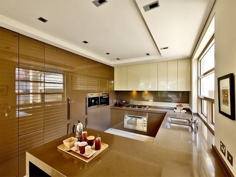 contemporary style kitchen