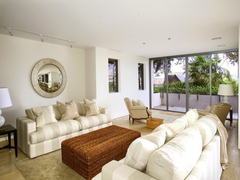 contemporary style living room