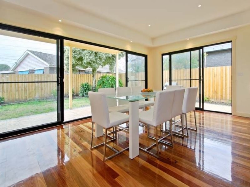 contemporary style dining room