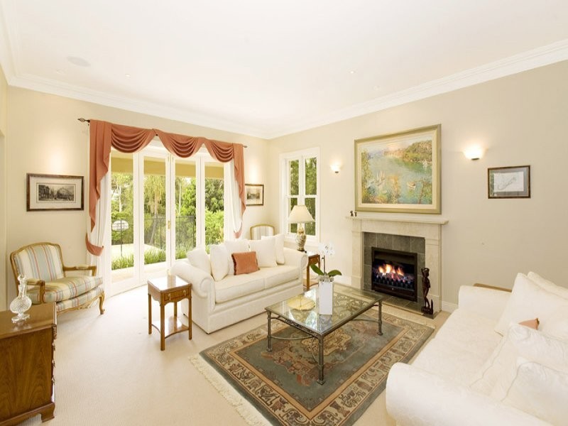 classic style living room