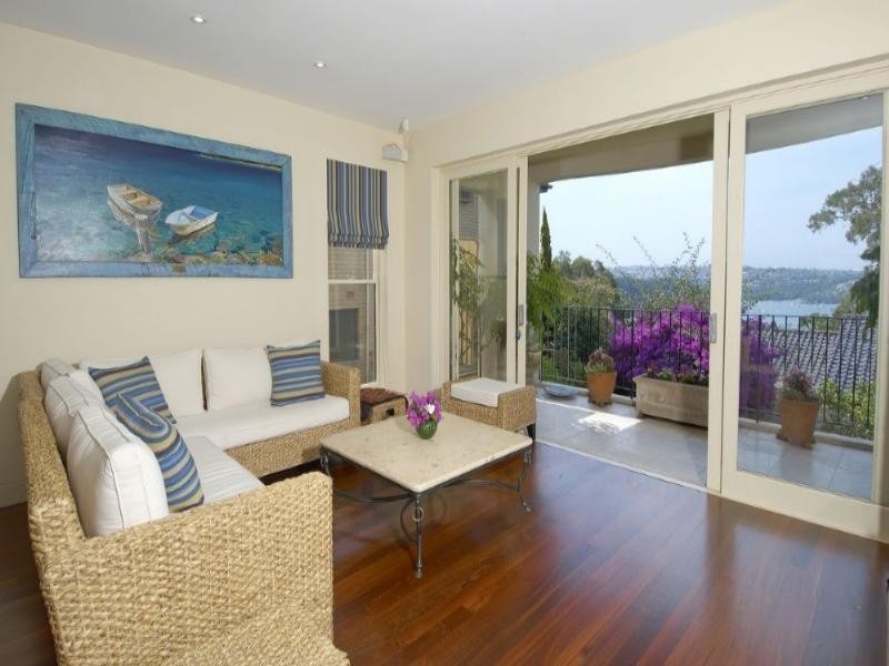 contemporary style living room