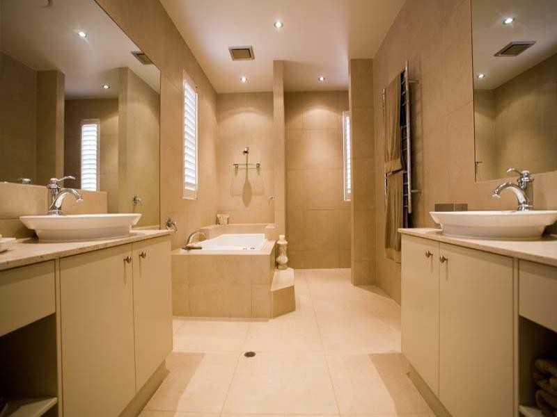 classic style bathroom