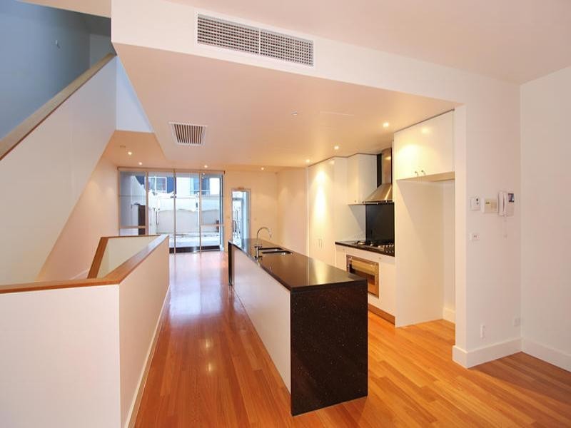 contemporary style kitchen