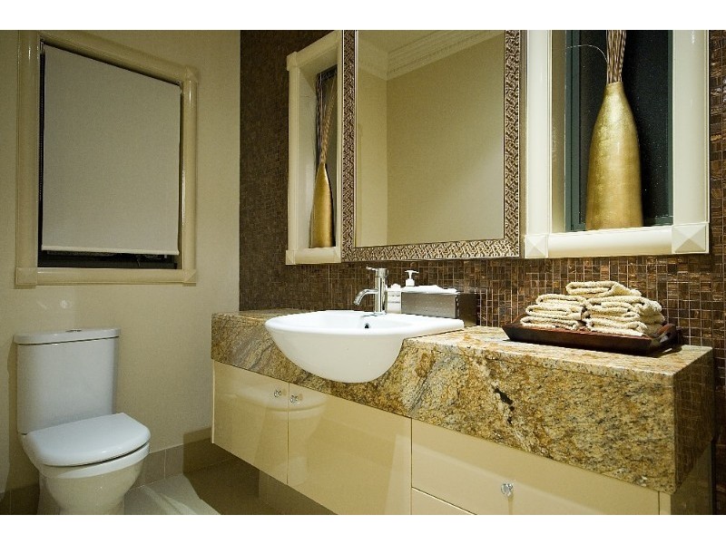 contemporary style bathroom