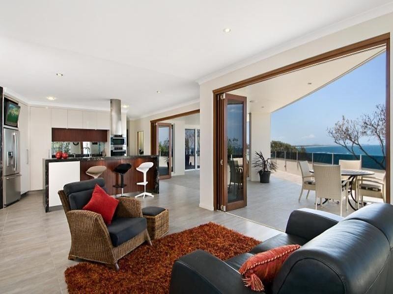 contemporary style living room