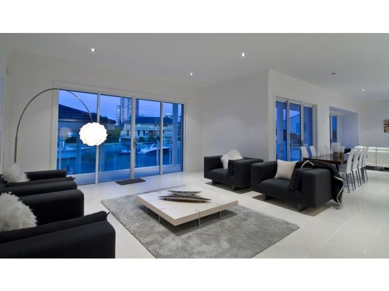 contemporary style living room