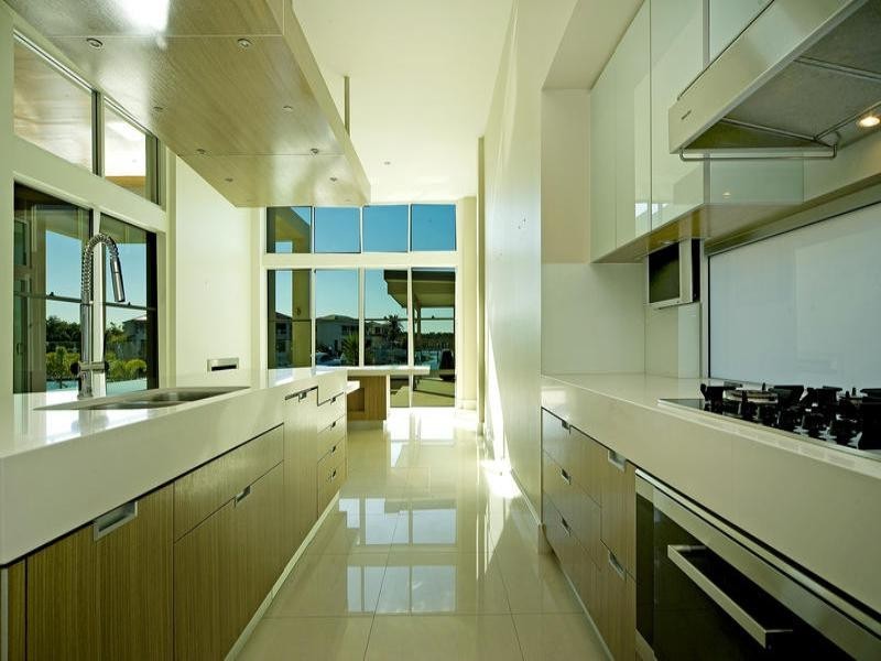 contemporary style kitchen