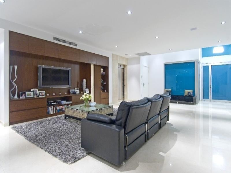 contemporary style living room