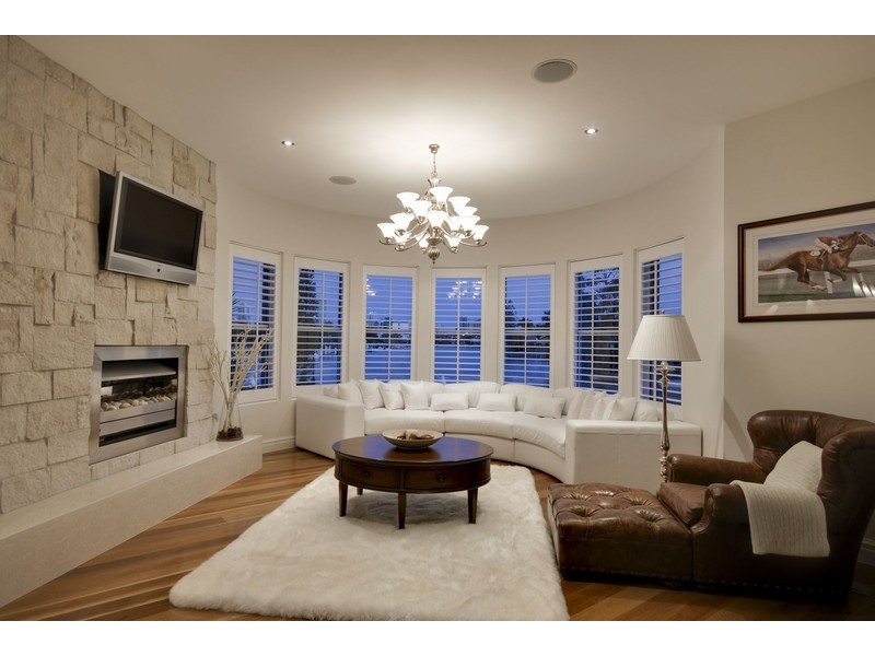 classic style living room