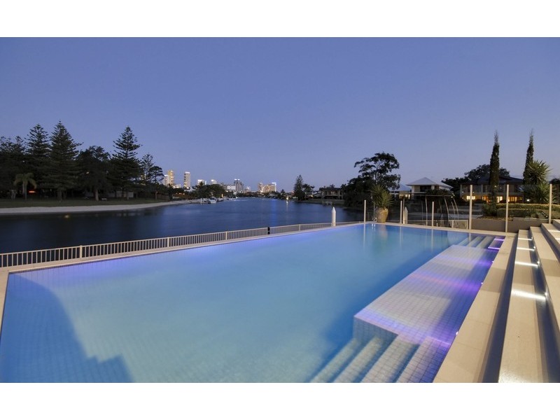 waterfront garden style landscape
